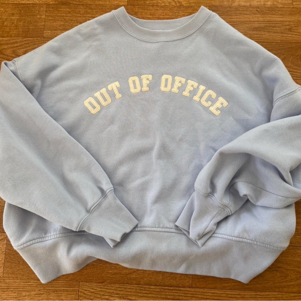 Abercrombie sweatshirt, small/medium, lounge collection